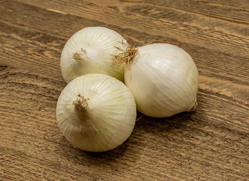 White onion